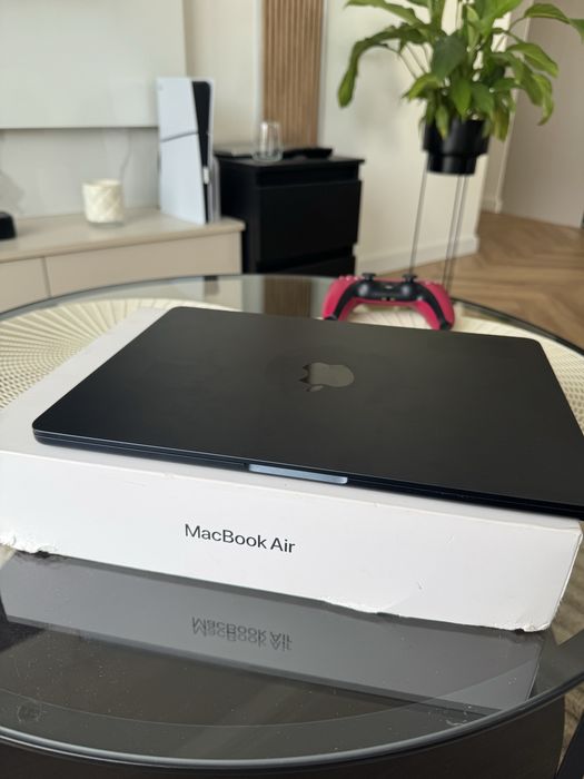 MacBook Air 13,6 M2  100% bateria 16GB ramu  GWARANCJA