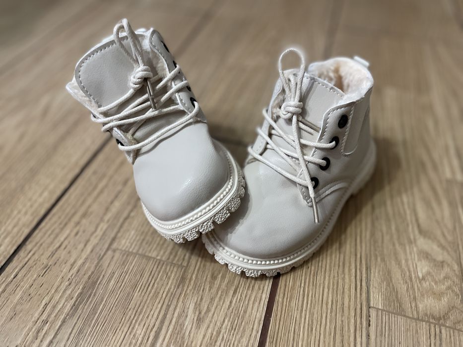 Черевики дитячі