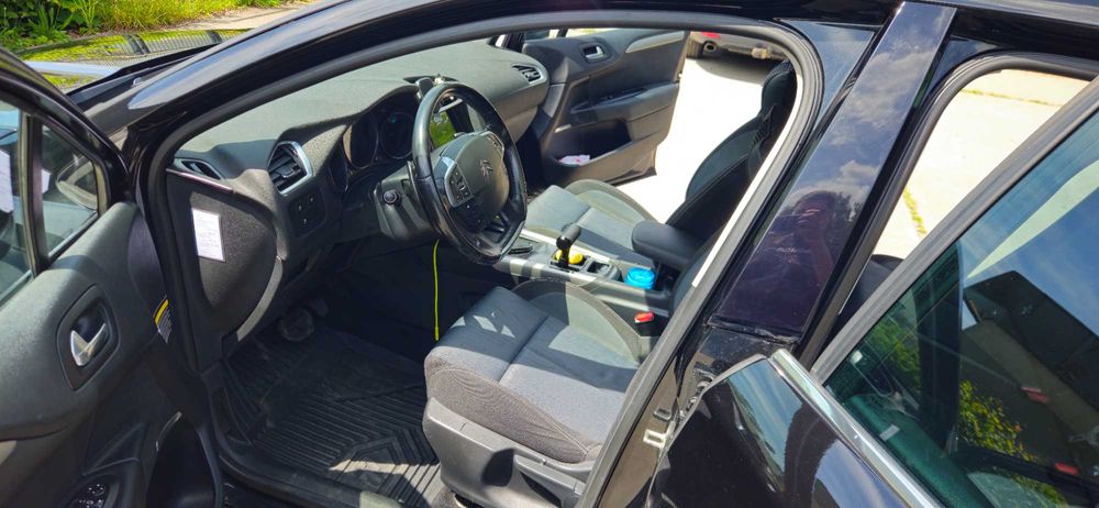 Samochod citroen c4 b7