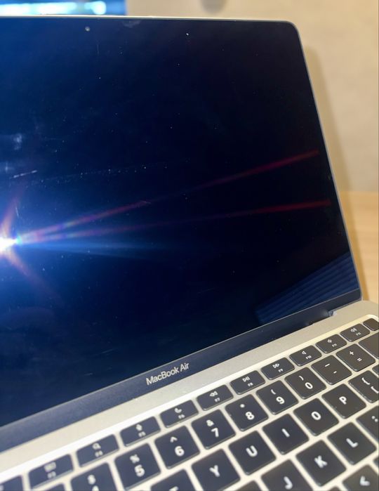 Apple MacBook Air 13 M1 8GB Ram 512GB