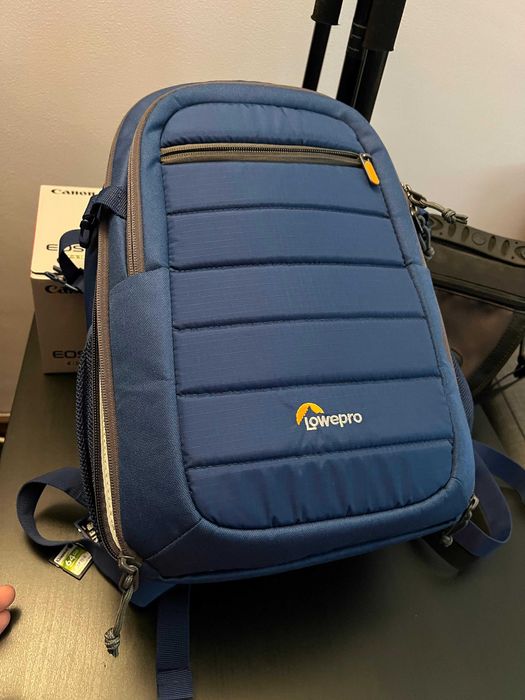 Kit Canon 2000D na Garantia + Acessórios.