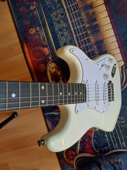 Harley Benton ST-20 WH Standard guitarra electrica sem uso nova