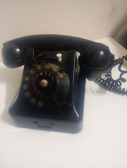 Stary Telefon    RWT