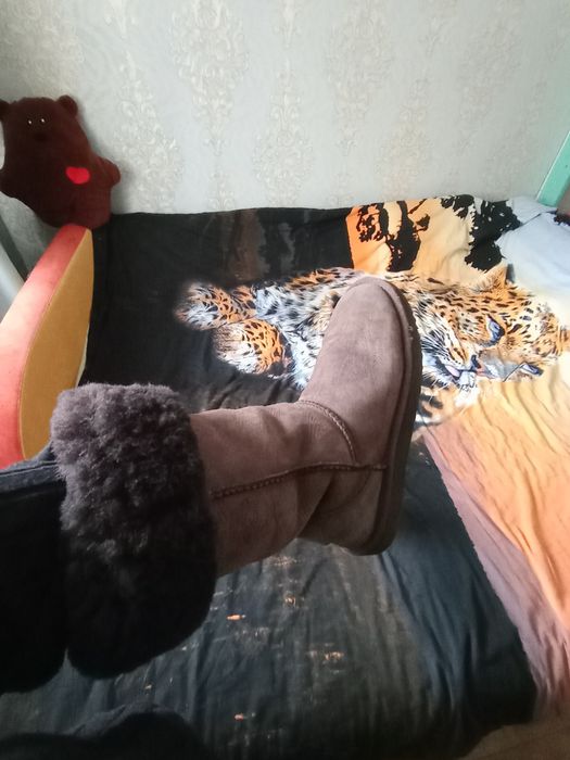 Кожаные сапоги UGG