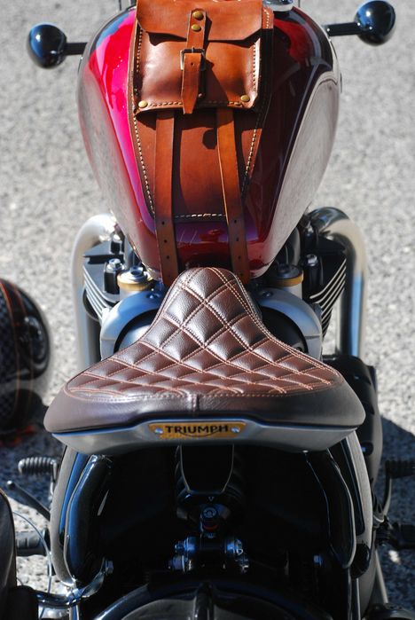 Triumph Bonneville Bobber