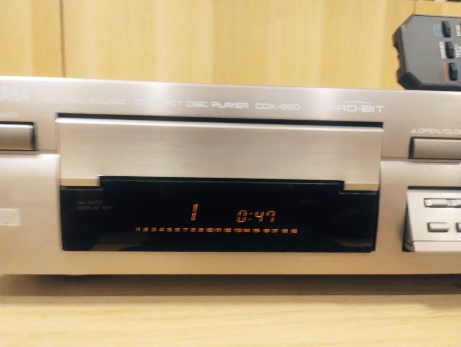 Yamaha CDX 890 Pro Bit - super brzmiący odtwarzacz CD Zgierz • OLX.pl