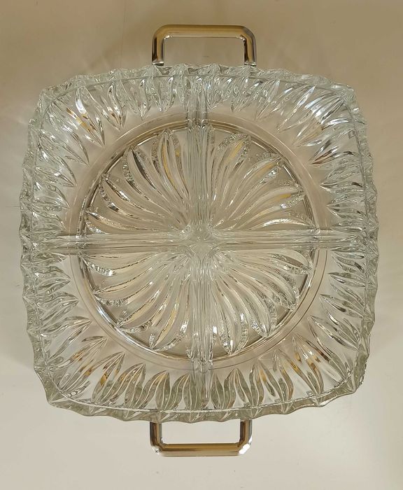 Prato para aperitivos  - Estilo Anne Queen