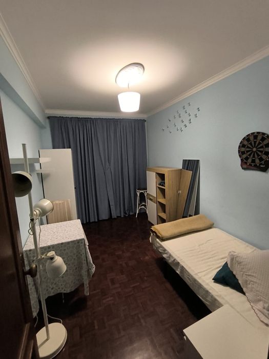 Quarto Monte Abraão 400€