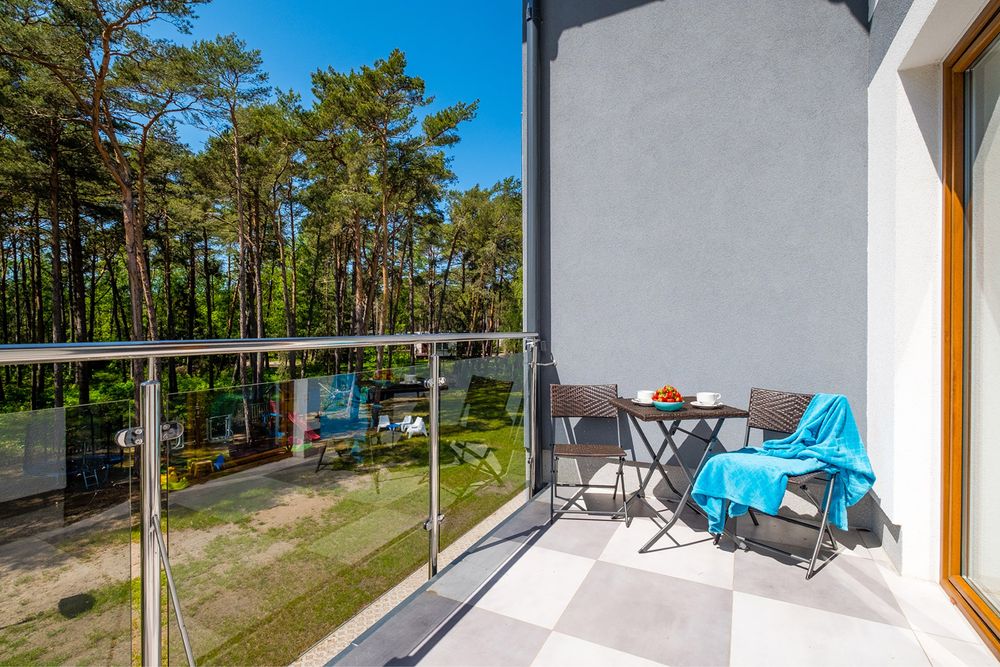 Łeba BLISKO MORZA- Pokoje, Apartamenty, Studia położony w lasku sosnowym!
