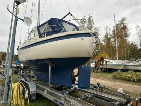Jacht żaglowy LM-24 Motorsailer