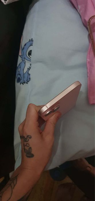 Troco iphone 15 plus rosa