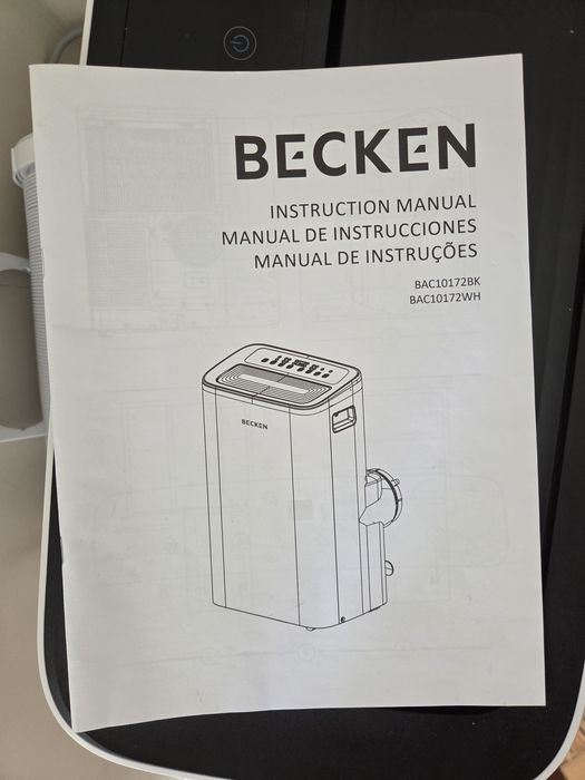 Ar Condicionado Portátil BECKEN BAC10172WH (24 m2 - 12000 BTUs - Branco)