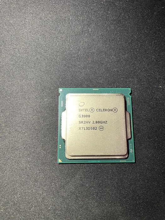 процесор Intel Celeron G3900.