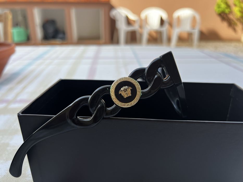 Óculos de sol Versace Medusa Chain