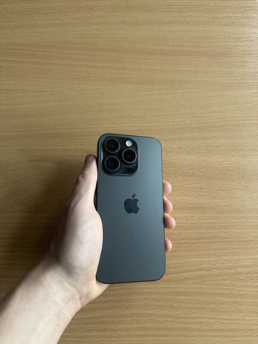 iPhone 15 Pro | 256GB | Kondycja 89% | Stan Idealny | Black Titanium |