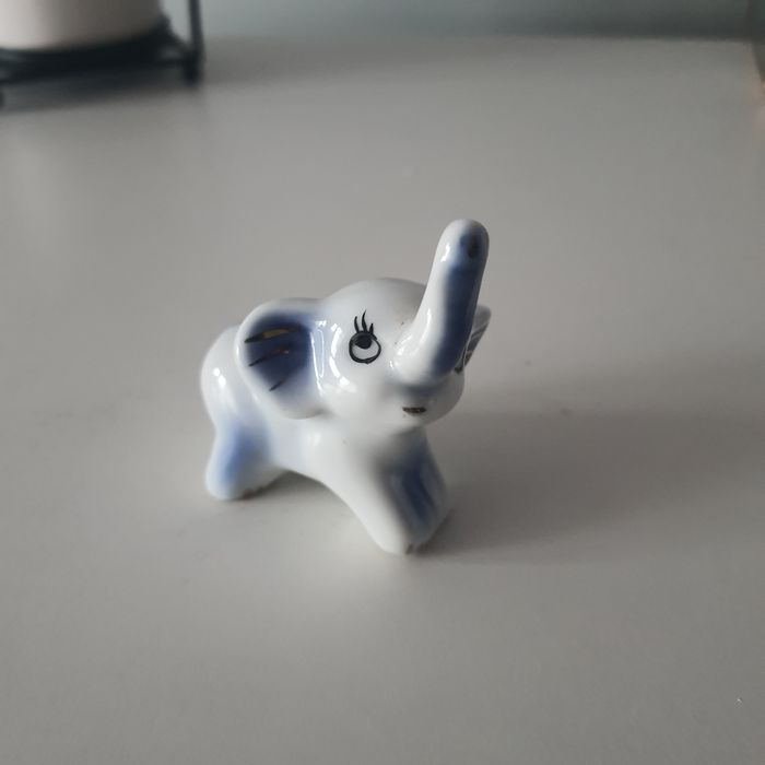 Słoń słonik figurka porcelanowa dekoracja NOWA