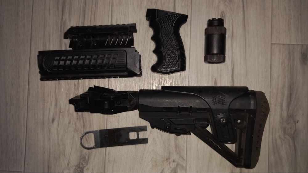 Комплект обвеса на АКа пламегаситель приклад