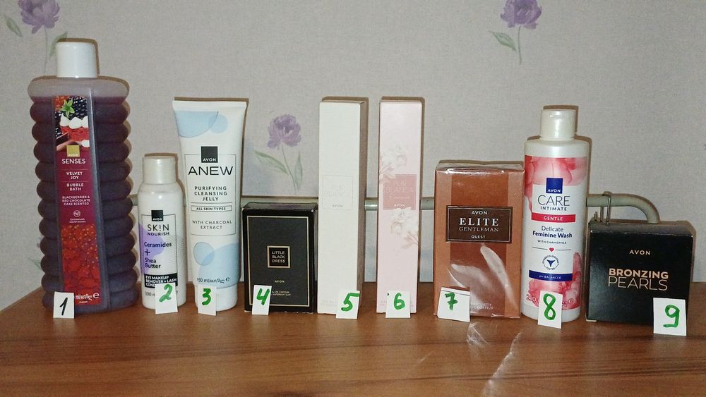 Avon Pur Blanca жіночі