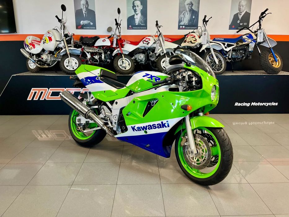Kawasaki ZXR  750