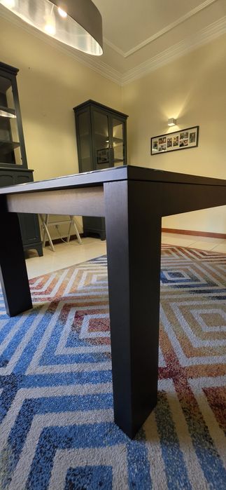 Mesa Moderna Preta - Madeira Maciça