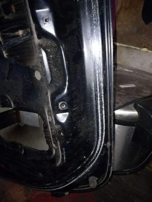 Крышка багажника на Grandis, Mitsubishi Grandis, Грандис