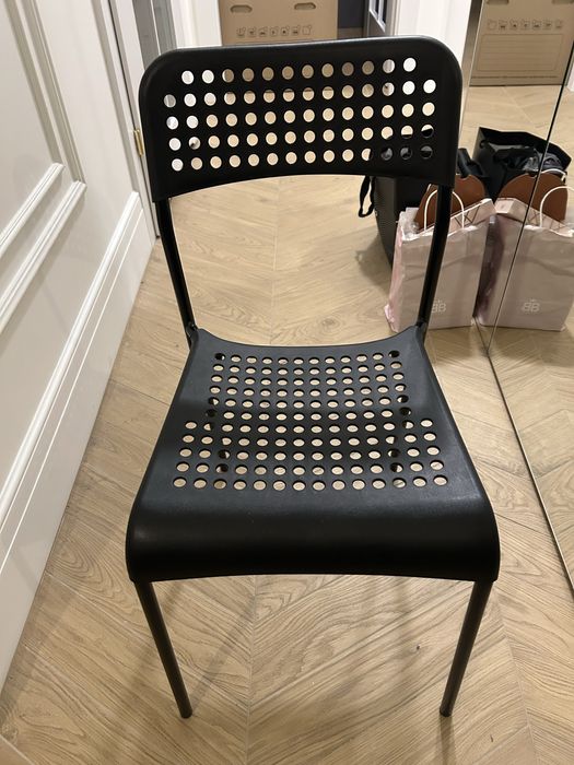 Krzesła Ikea Adde 8 sztuk. 8x krzesło