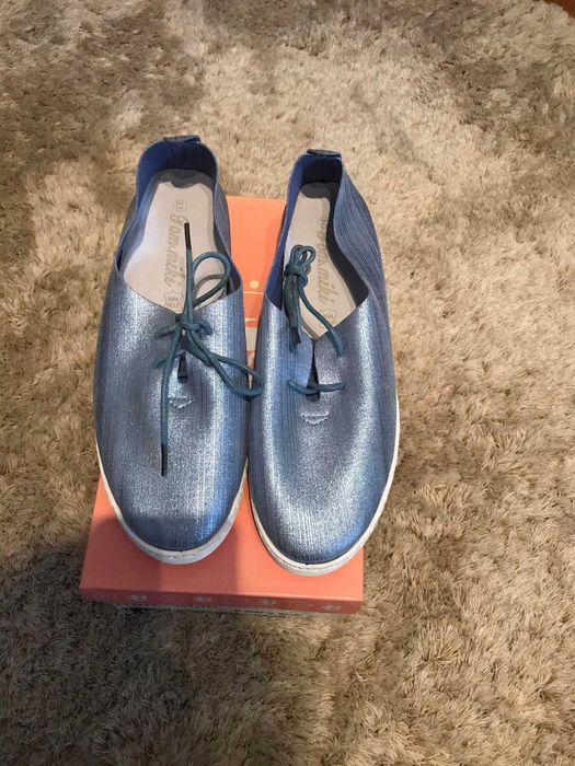 Buty damskie sportowe