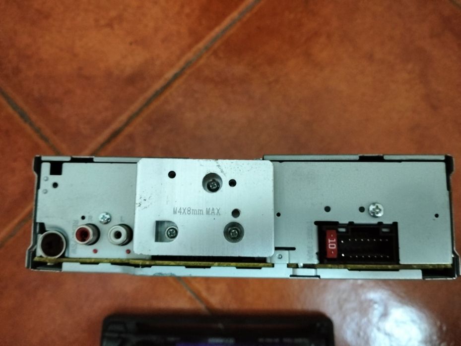Radio kenwood kdc-3057ur