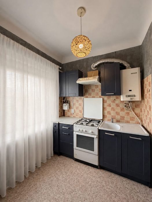 Продаж однокімнатної квартири | 30 м2 .