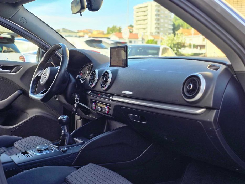 AUDI A3 SPORTBACK S PINE PLUS 30 TDI 1.6TDI 116CV