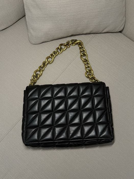 Сумка Zara чорного кольору
