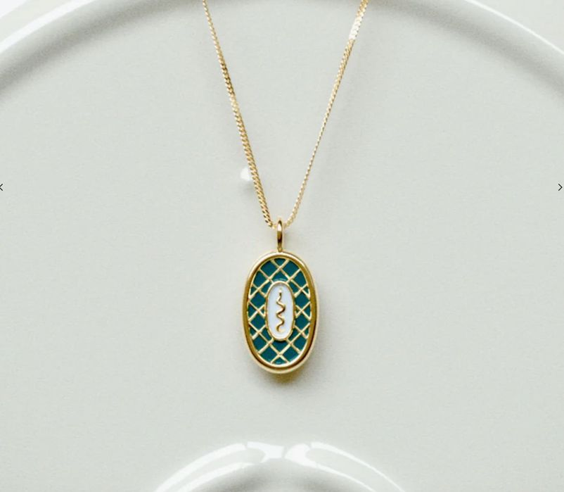 Gunia Підвіс Змія з ланцюжком у смарагдовому кольорі новий