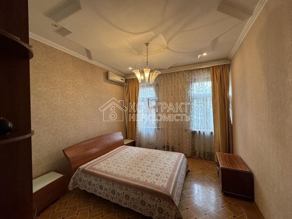 Продам 4к квартиру сталінка Центр Держпром Ромена Роллана єВідновлення