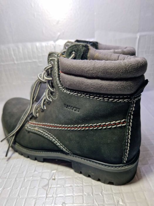 Buty damskie Lasocki R. 39