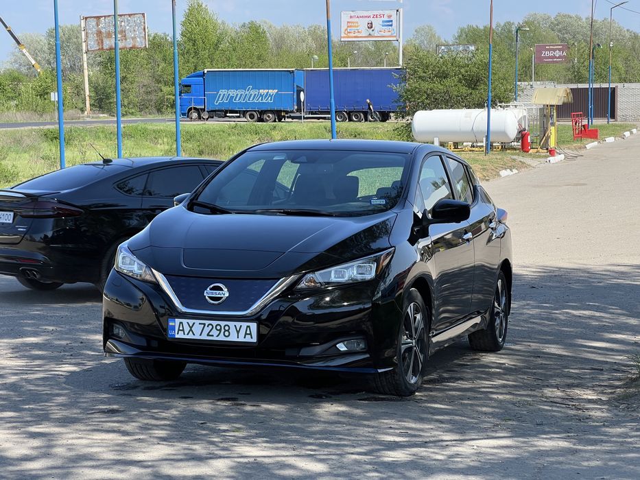 Nissan Leaf 2022г (62кВт)