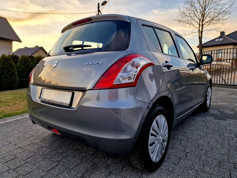 Suzuki Swift Salon Polska, II właś, 2015r. LED, Serwis, Bezwypadkowy, Ładny Stan