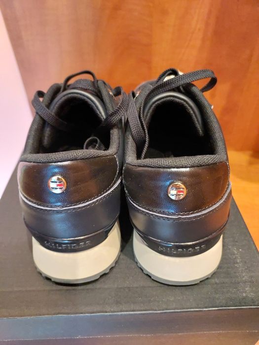 Nowy Tommy Hilfiger buty