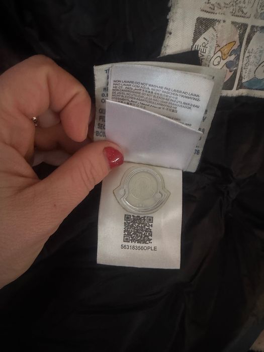 Kurtka moncler puchowa ocieplana na zimę