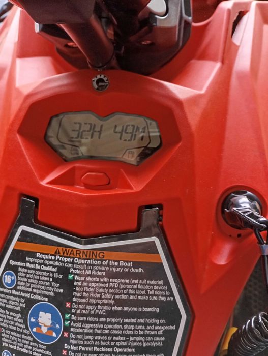 Vendo mota de água como nova