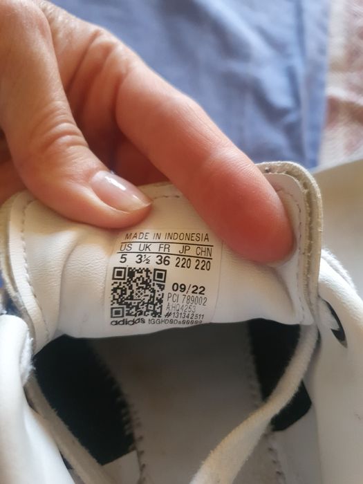 Кросівки Adidas стан ідеальний