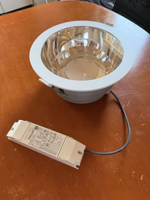 Lampa Philips DN472B LED30S