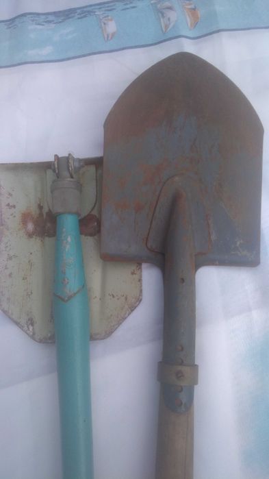 лопата штыковая 17/24.   Складна 65.      45