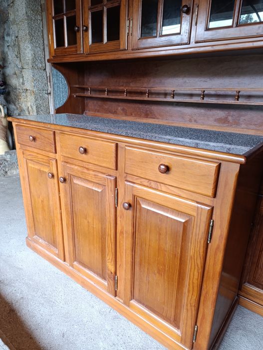 Armários Cristaleira Cozinha/Sala