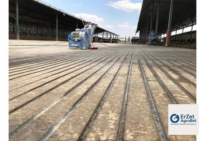 Nacinanie posadzek, ruszt w oborach  – koniec ze śliską podłogą!