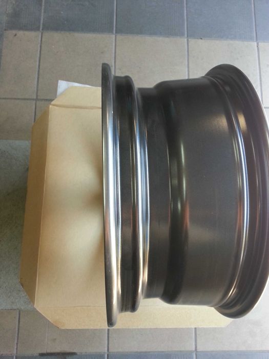 Felgi aluminiowe Dezent F 5x112 6,5j15 et-38