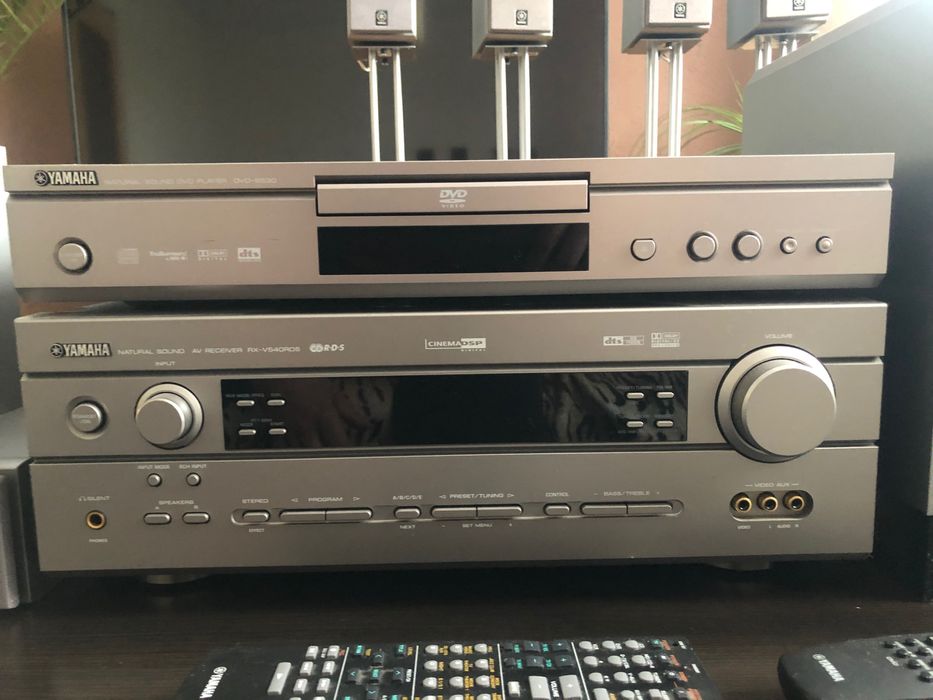 Wieża Yamacha amplituner + CD + kino domowe