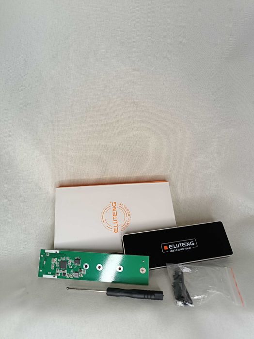 ELUTENG USB 3.0 adapter kieszeń dysku SSD M.2 NGFF