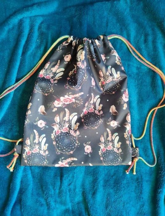 Plecak worek łapacze snów piórka kwiaty na sznurkach