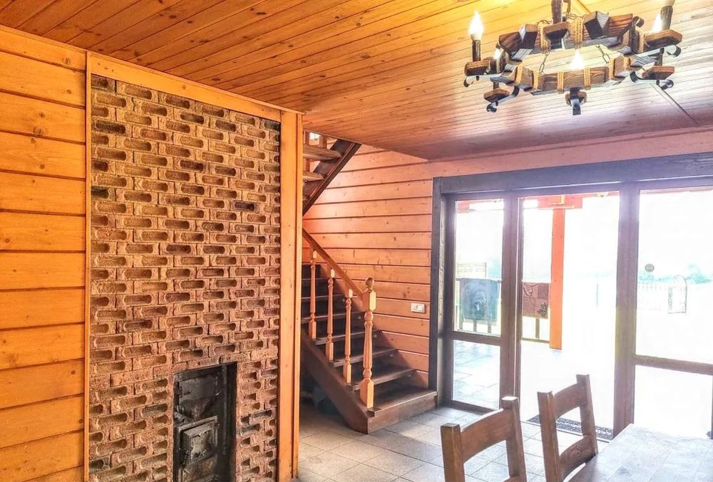 #489 Здаю будинок на березі з банею і басейном