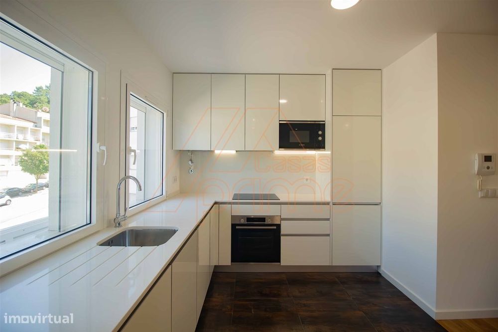 Apartamento T2, Zona Norte, Coimbra — Eiras E São Paulo De Frades, Coimbra